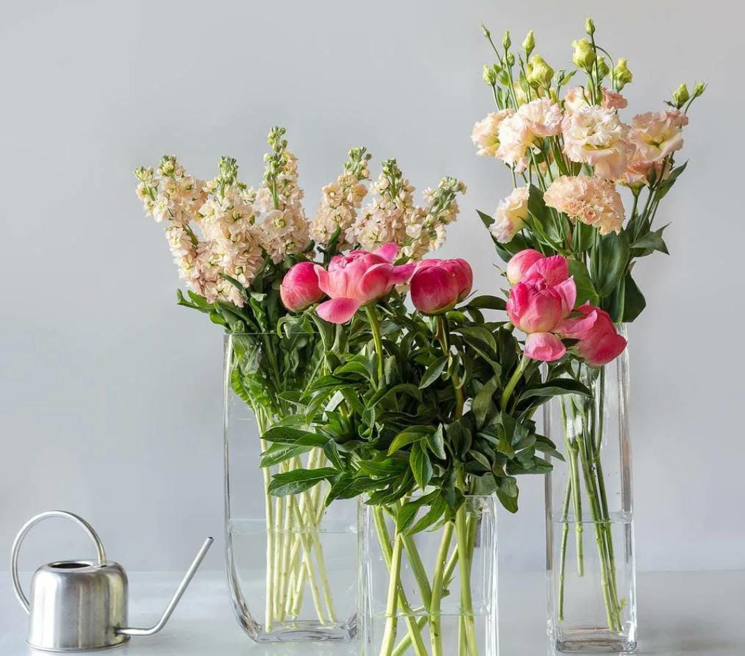 Как сохранить букет цветов в вазе дольше? Советы флористов.