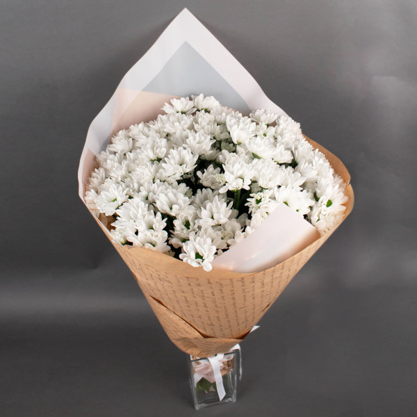 Букет "Нежность" из 11 белых кустовых хризантем