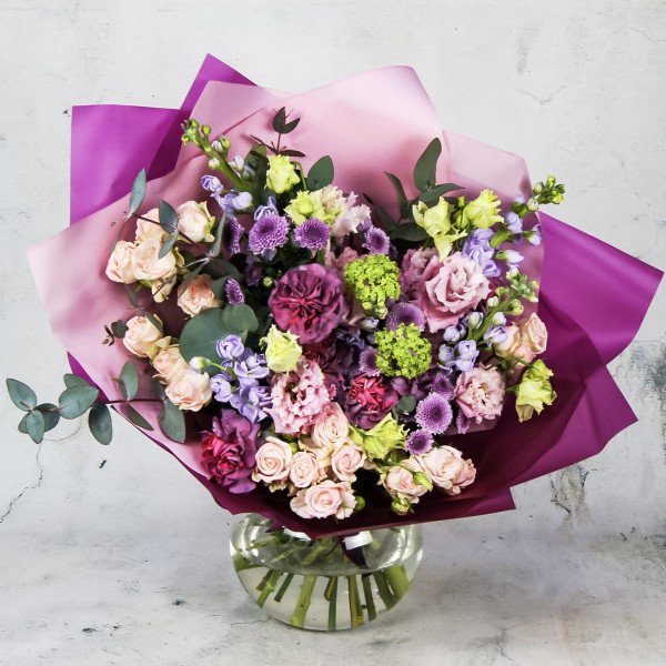 Букет Франсуаза из роз с хризантемами в фиолетовых тонах